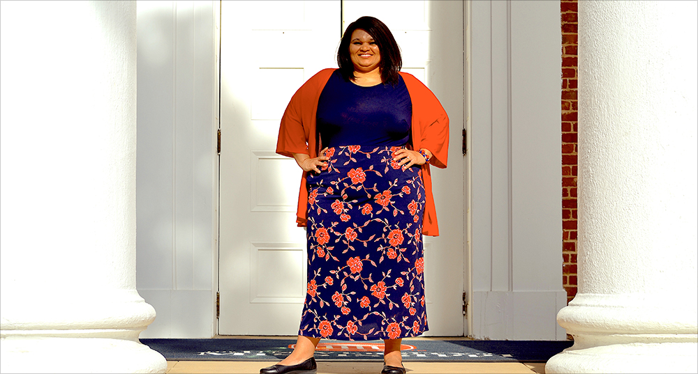 Renna Rockett in front of Lyceum on Ole Miss Campus